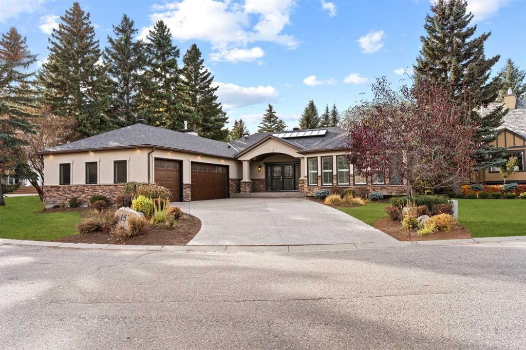 151 Pump Valley Court SW, Calgary — photo 2 of 50