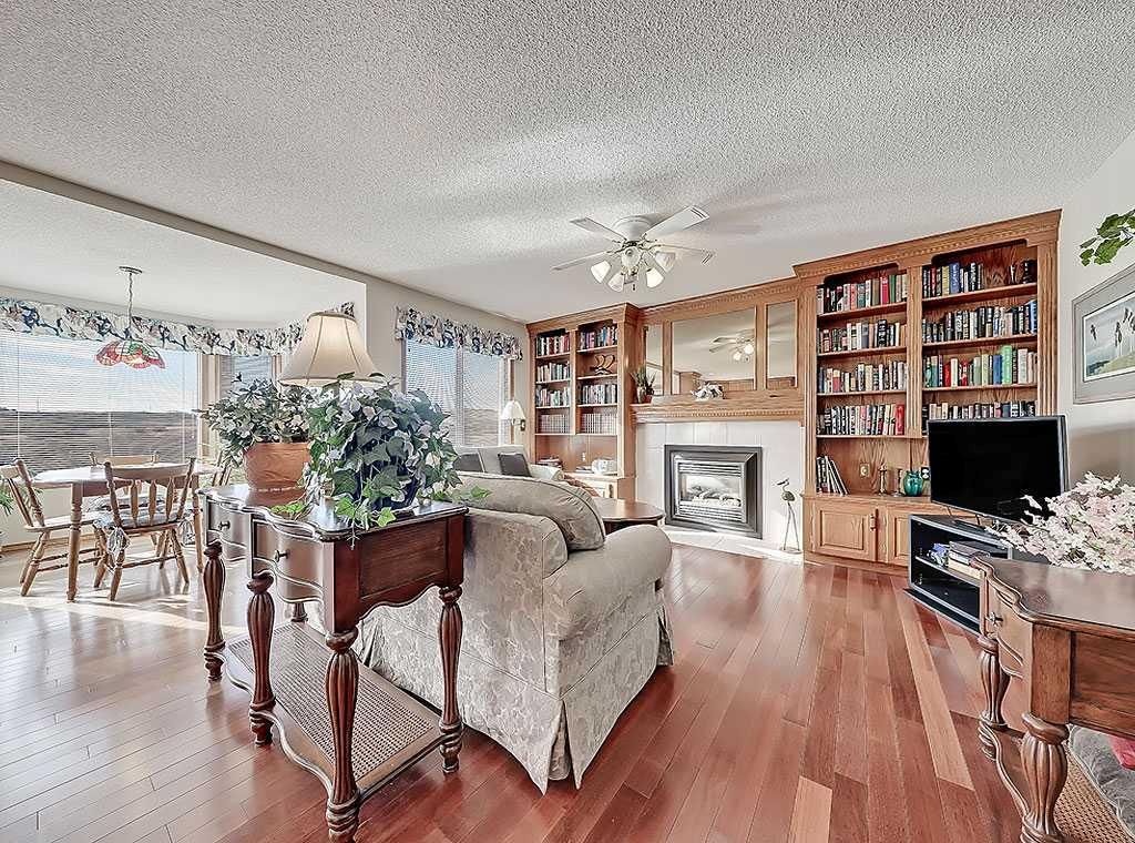 352 Macewan Park View NW, Calgary — photo 5 of 29