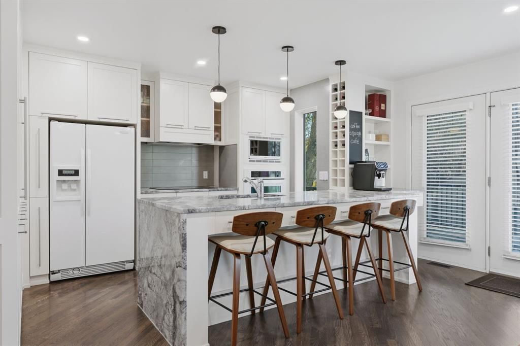 191 Sierra Nevada Close SW, Calgary — photo 4 of 49