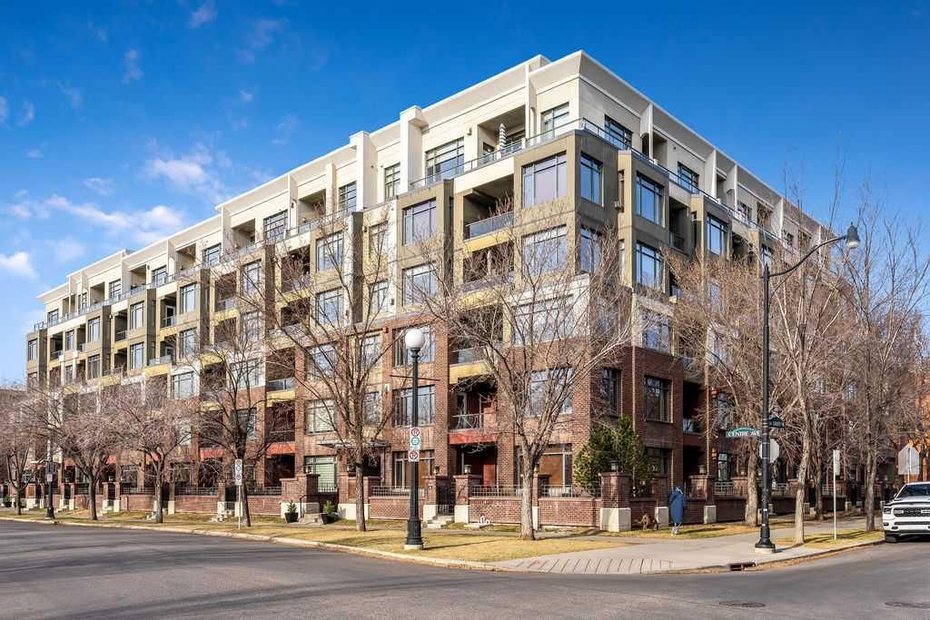114, 930 Centre Avenue NE, Calgary — main listing photo