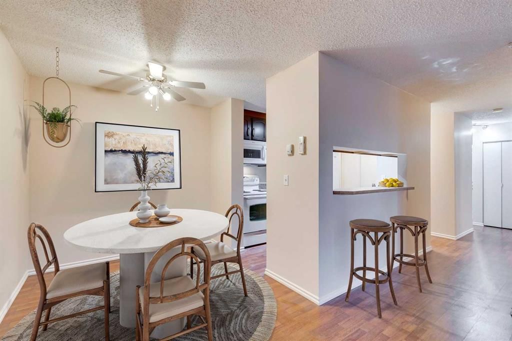 203, 10 Dover Point SE, Calgary — photo 5 of 25