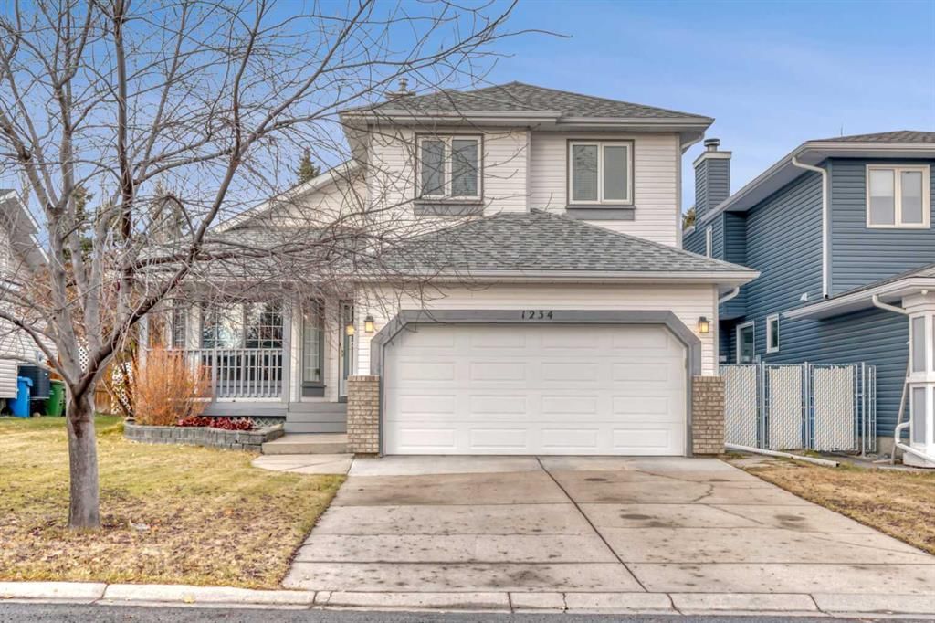 1234 Millview Drive SW, Calgary — main listing photo