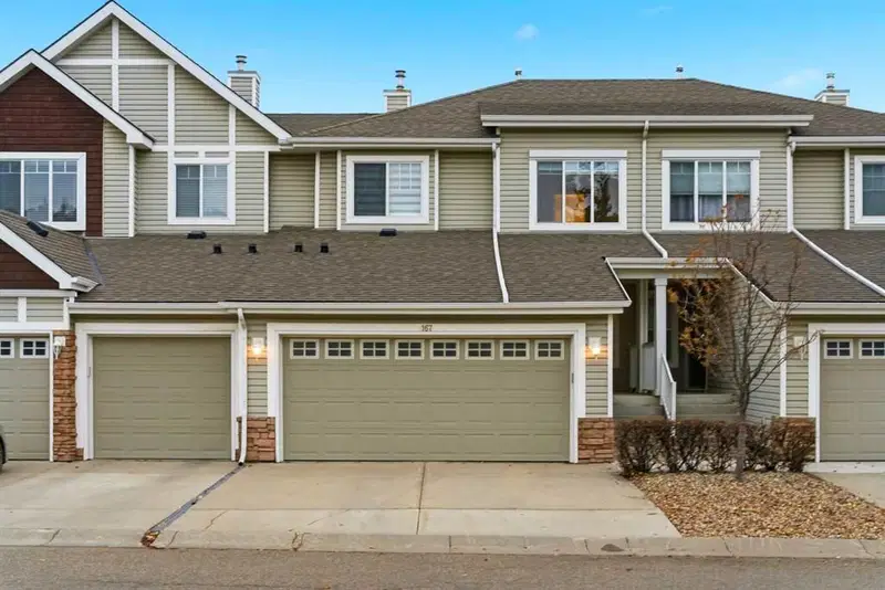 167 Hidden Creek Gardens NW, Calgary — main listing photo