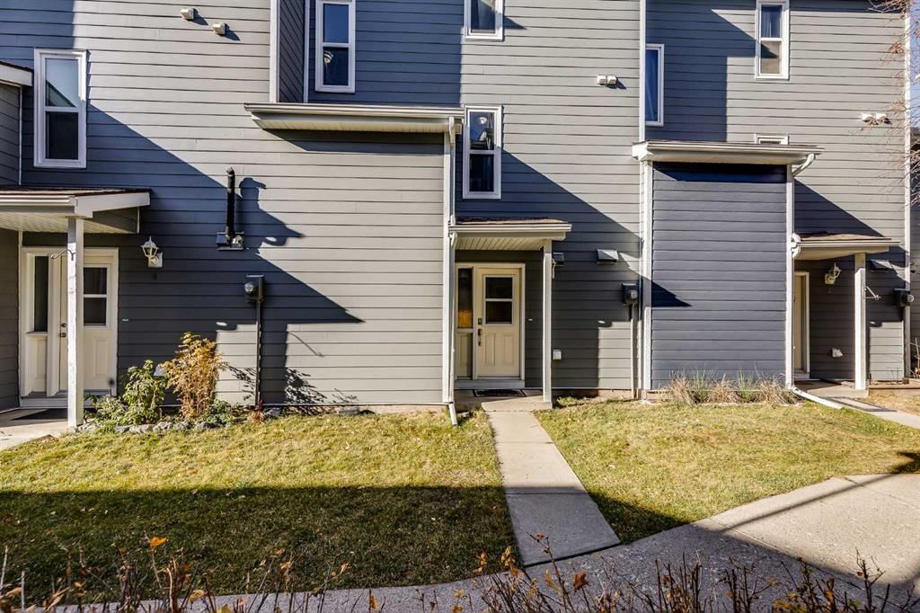 3, 93 Grier Place NE, Calgary — photo 2 of 34