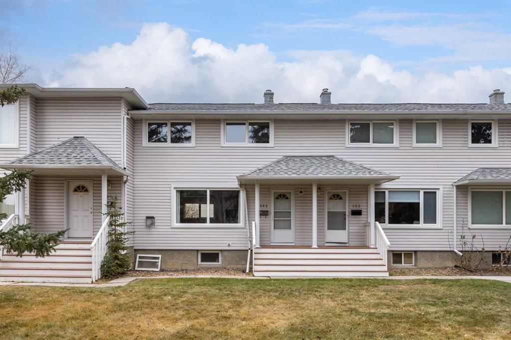 352 Killarney Glen Court SW, Calgary — main listing photo