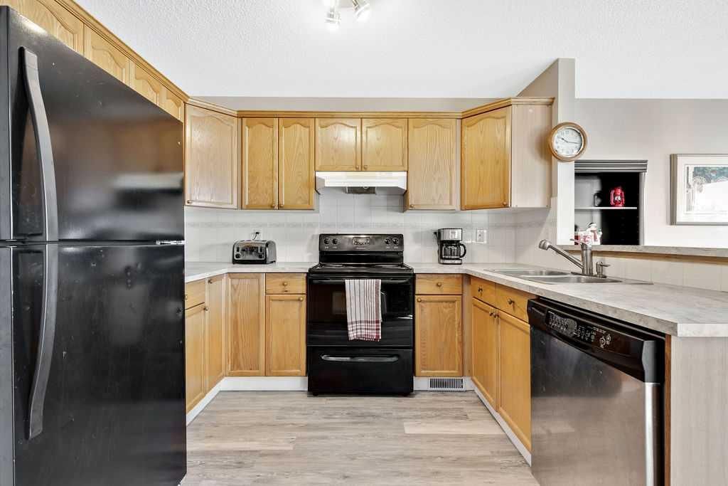 166 Harvest Rose Circle NE, Calgary — photo 4 of 30