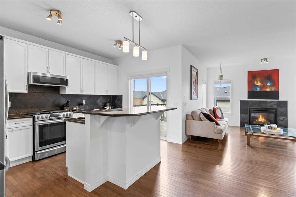 381 Kincora Glen Rise NW, Calgary — photo 4 of 42