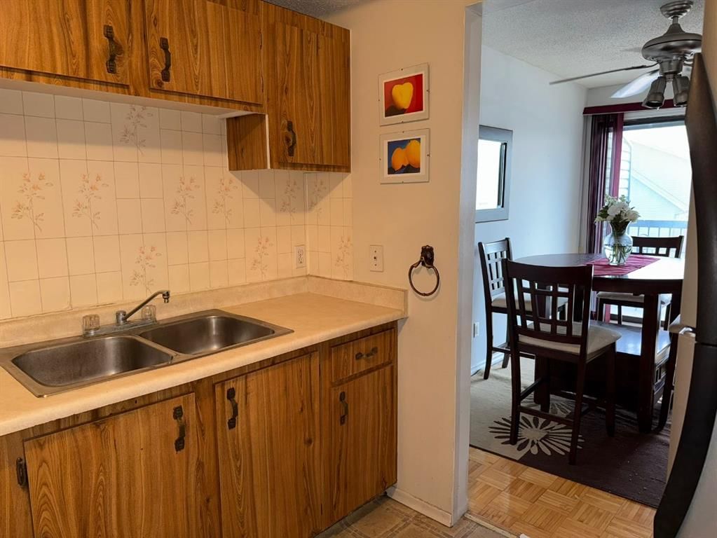 38, 2511 38 Street NE, Calgary — photo 5 of 25