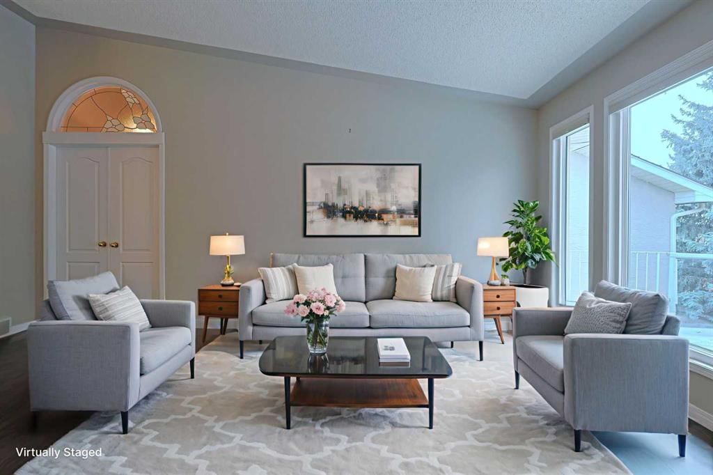 220 Silver Creek Mews NW, Calgary — photo 2 of 35