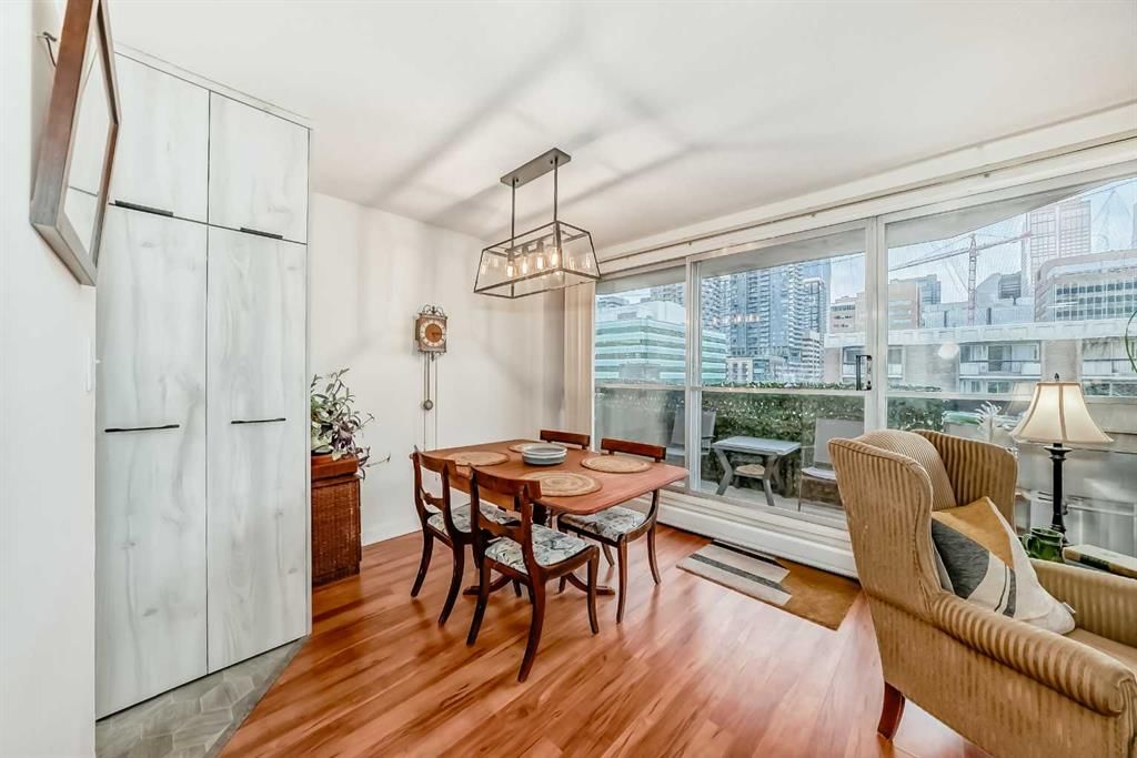 602, 340 14 Avenue SW, Calgary — main listing photo