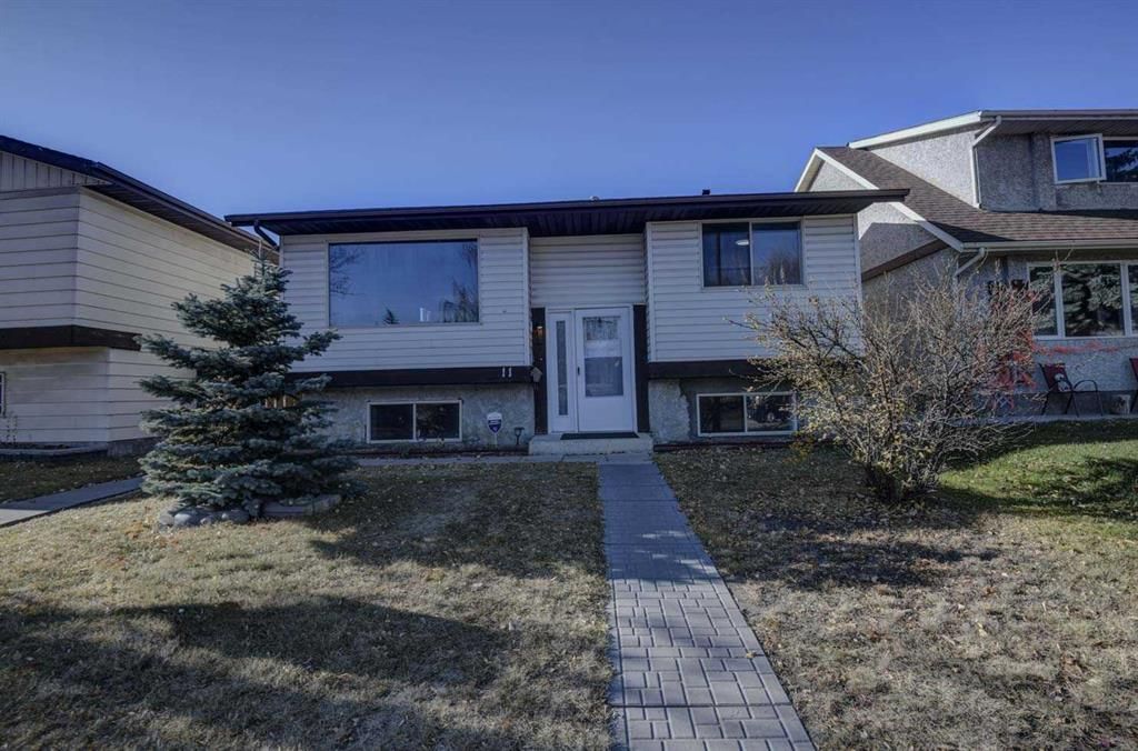 11 Ogmoor Crescent SE, Calgary — main listing photo