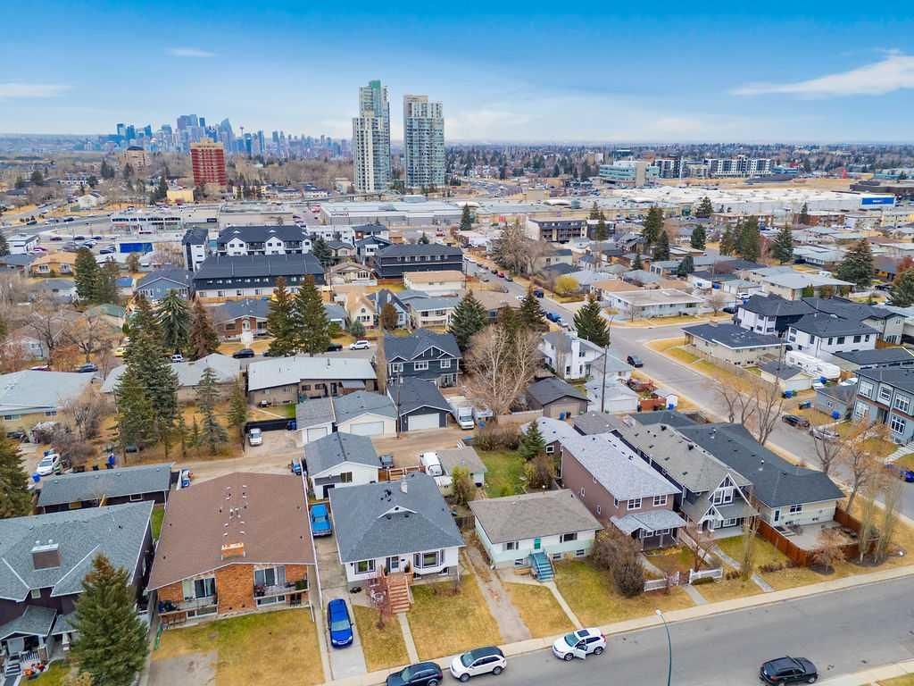 936 40 Street SW, Calgary — photo 5 of 50