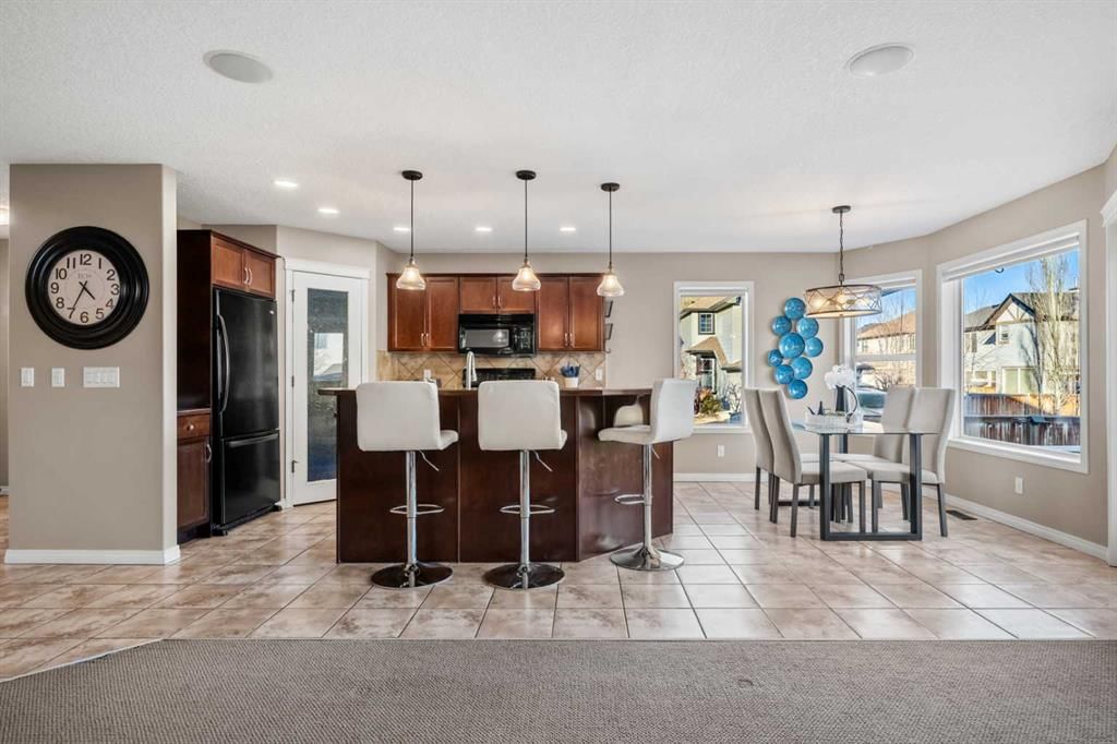 209 New Brighton Lane SE, Calgary — photo 3 of 49