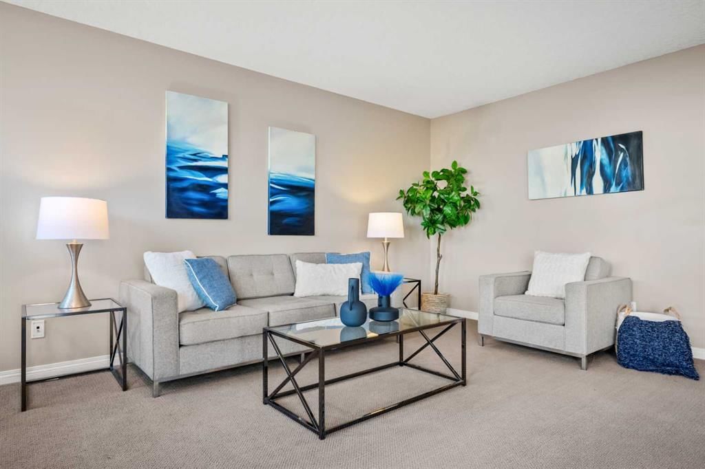 209 New Brighton Lane SE, Calgary — photo 5 of 49