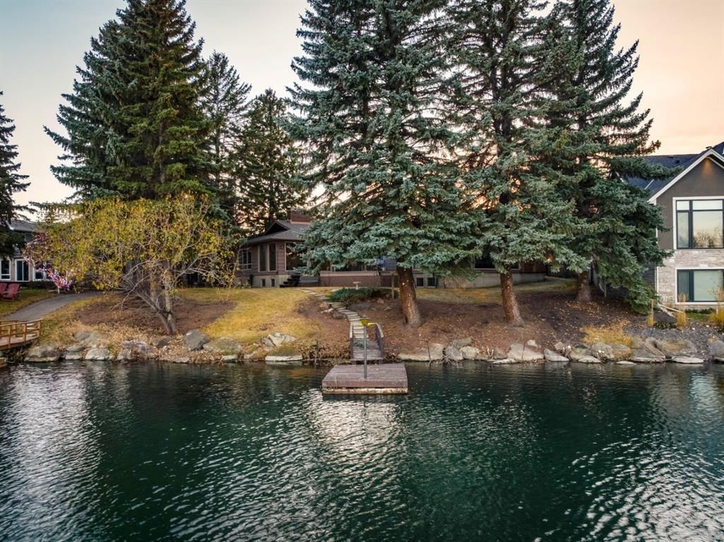 540 Lake Moraine Green SE, Calgary — photo 5 of 44