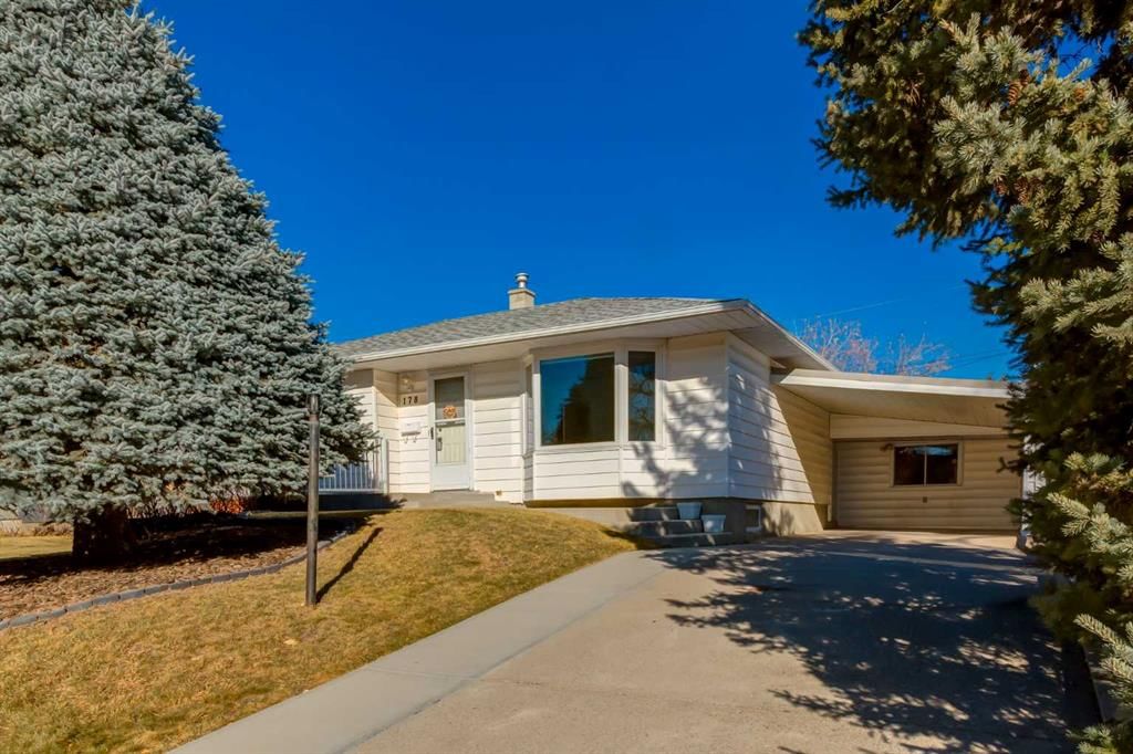 178 Windermere Road SW, Calgary — photo 2 of 48