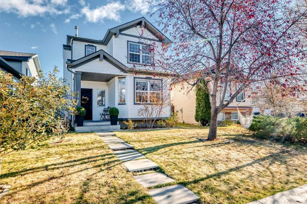 221 Covehaven Road NE, Calgary — main listing photo