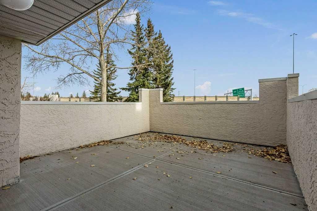 105, 3500 Varsity Drive NW, Calgary — photo 5 of 24