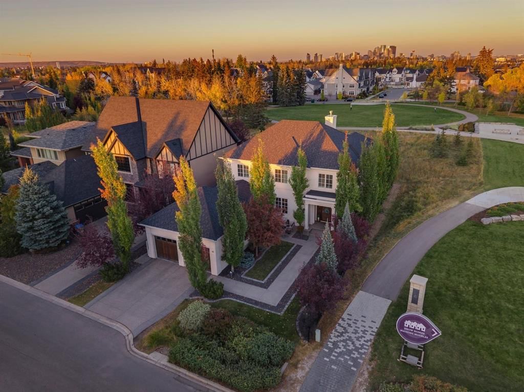 40 Mary Dover Drive SW, Calgary — main listing photo