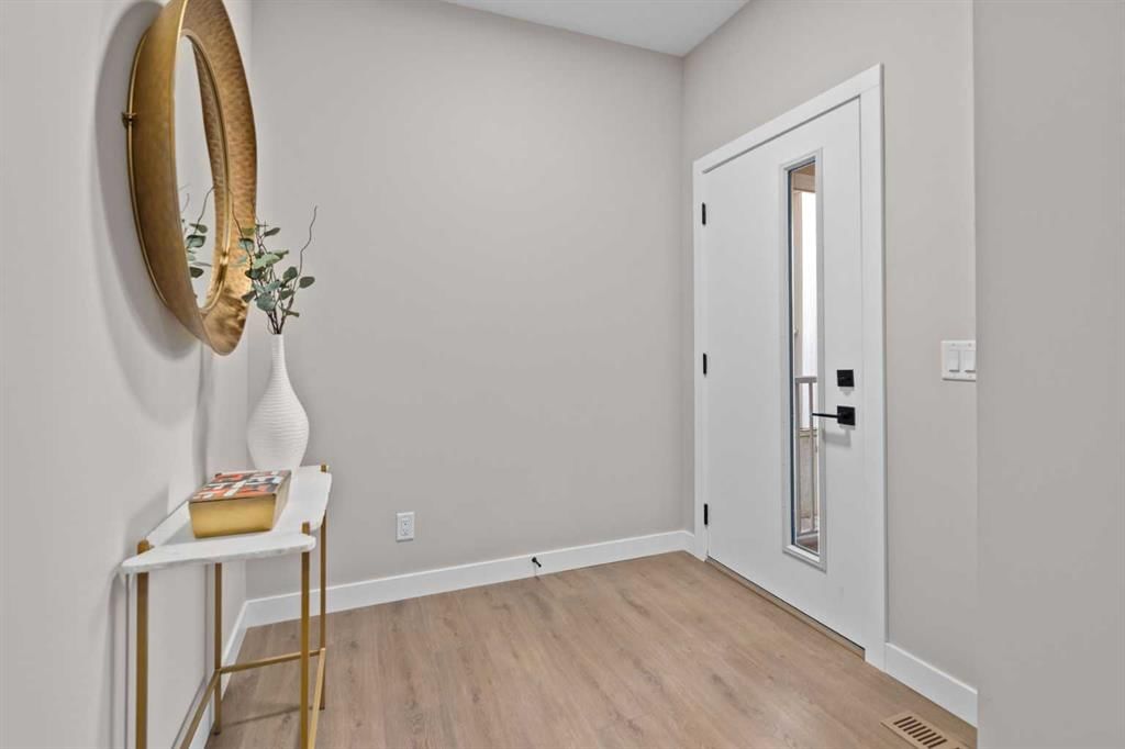 155 Belvedere Crescent SE, Calgary — photo 4 of 47