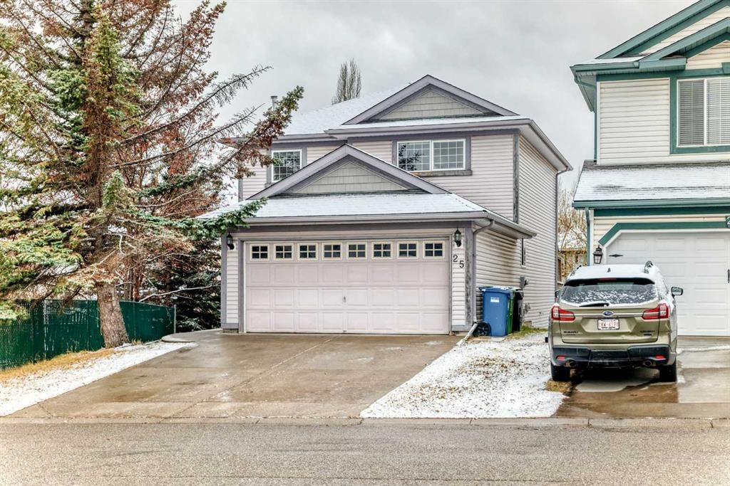 25 Scotia Point NW, Calgary — photo 2 of 49