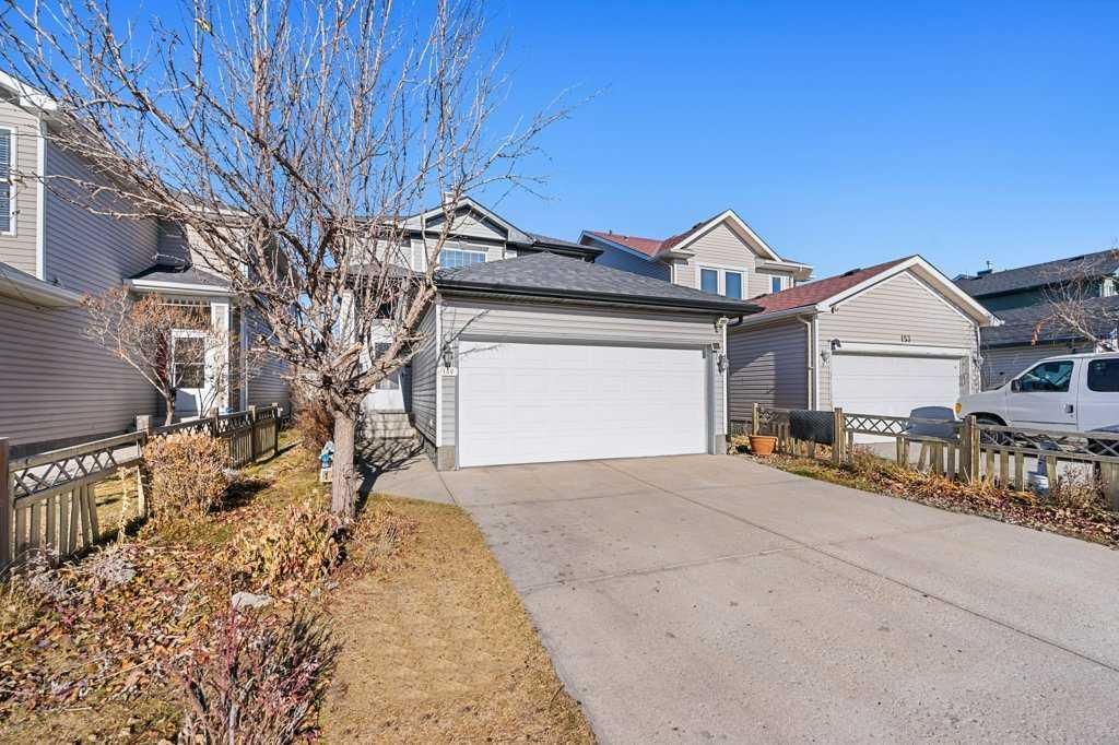 149 Martinvalley Crescent NE, Calgary — photo 2 of 42