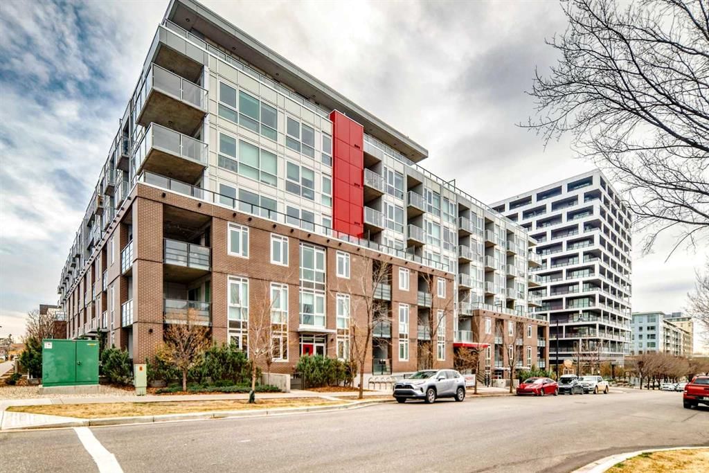 221, 88 9 Street NE, Calgary — main listing photo