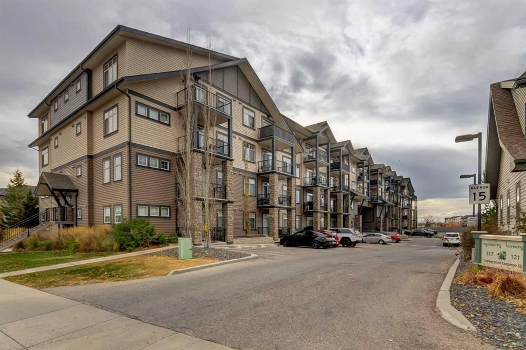 324, 117 Copperpond Common SE, Calgary — photo 2 of 50
