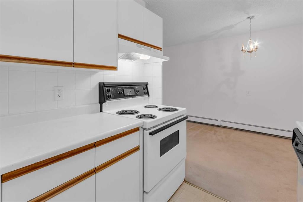 116, 3420 50 Street NW, Calgary — photo 4 of 35