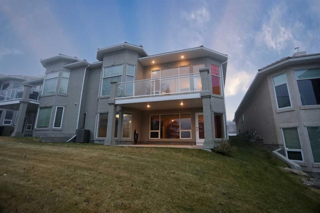 4536 Hamptons Way NW, Calgary — photo 3 of 38