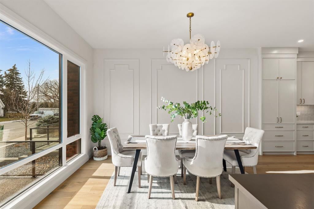 2214 12 Avenue NW, Calgary — photo 4 of 48