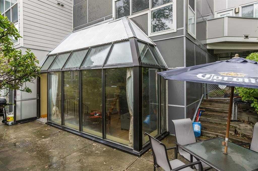 102, 59 Glamis Drive SW, Calgary — photo 3 of 28