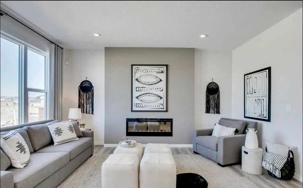 89 Creekstone Grove SW, Calgary — photo 2 of 9