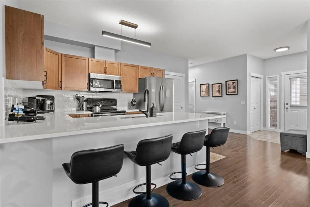 301, 281 Cougar Ridge Drive SW, Calgary — photo 2 of 41