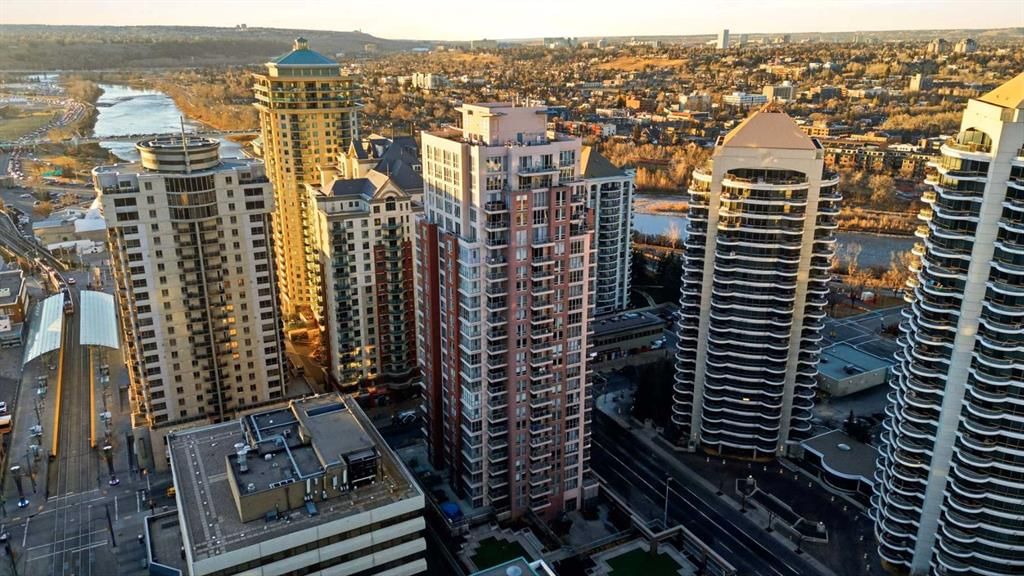 1003, 650 10 Street SW, Calgary — main listing photo