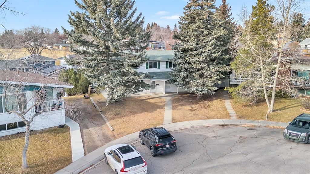 57 & 59 Dalton Bay NW, Calgary — photo 3 of 49