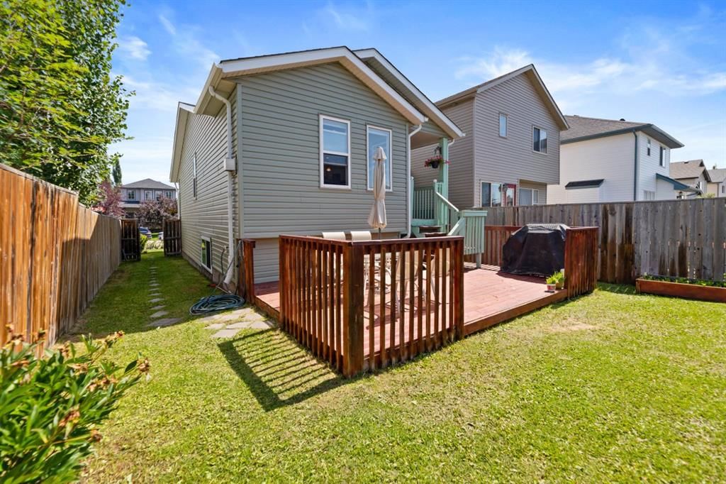 232 Covebrook Close NE, Calgary — photo 4 of 33
