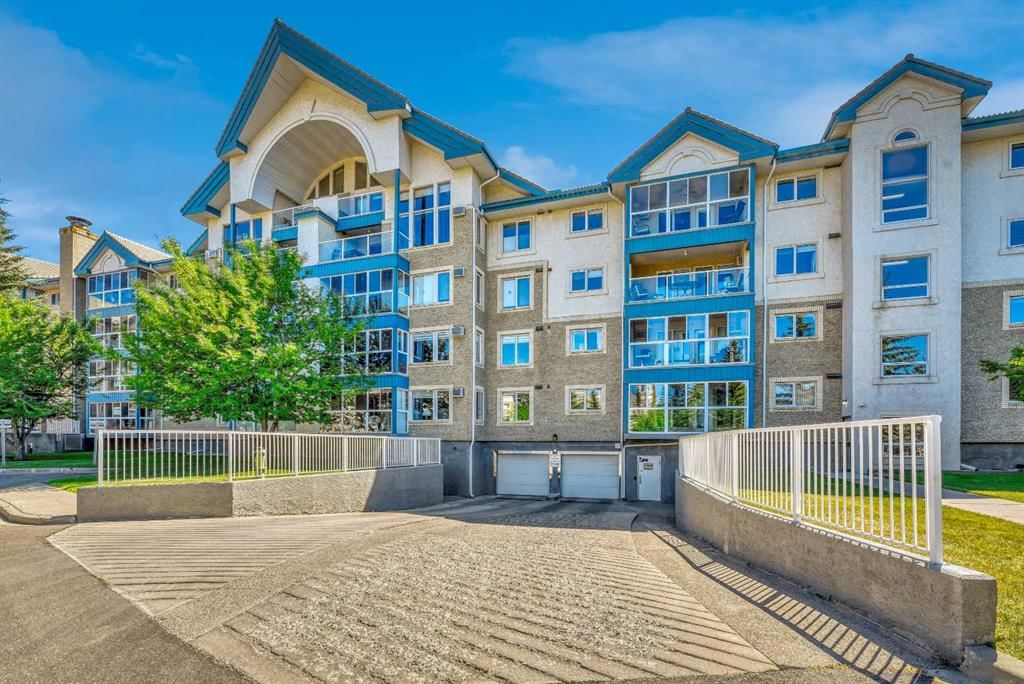 204, 7239 Sierra Morena Boulevard SW, Calgary — photo 4 of 39