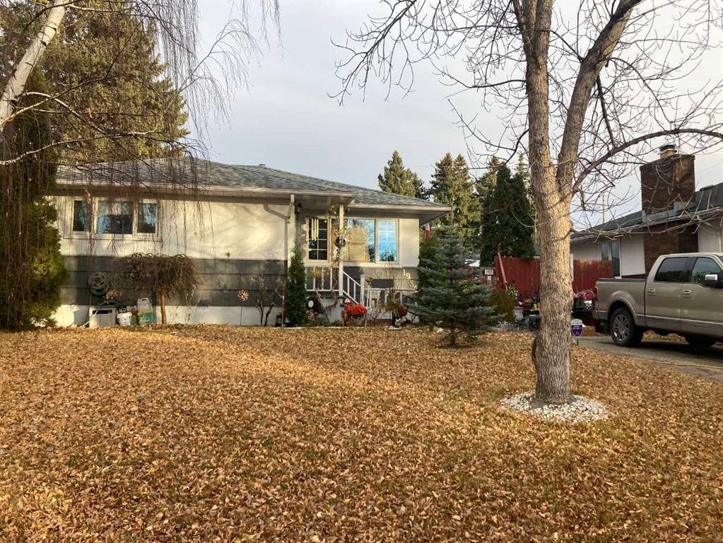 1932 45 Street SW, Calgary — photo 2 of 6