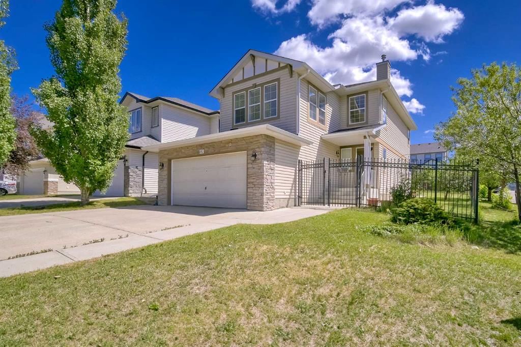 81 Evansmeade Circle NW, Calgary — photo 2 of 44