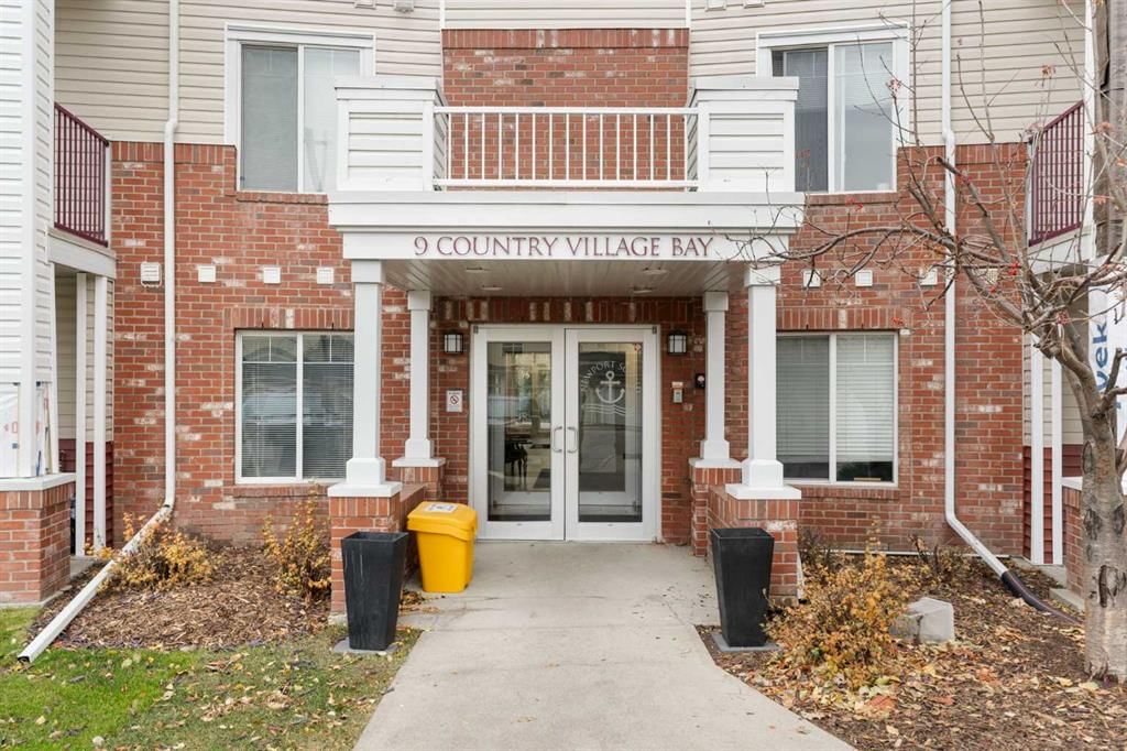 202, 9 Country Village Bay NE, Calgary — main listing photo