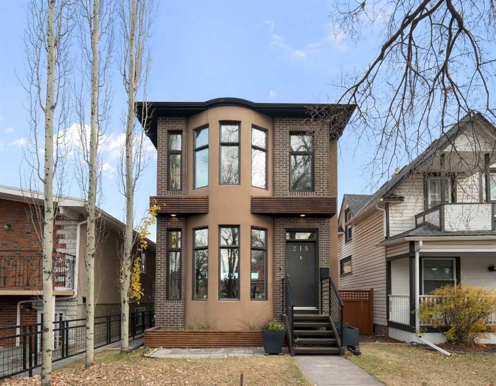 218 8A Street NE, Calgary — main listing photo