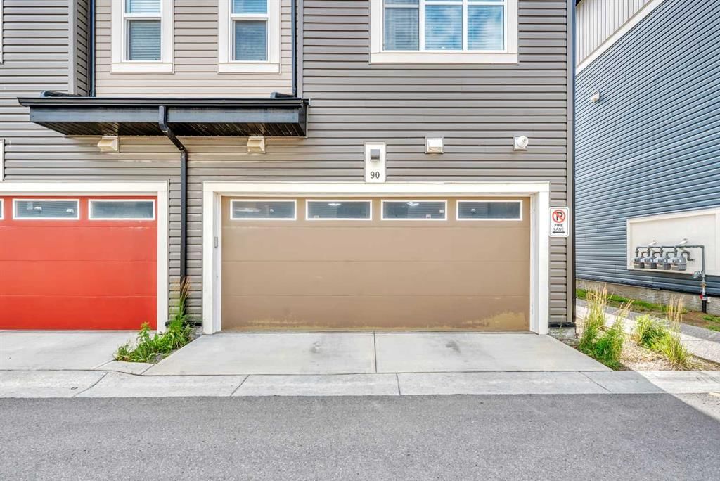 90 Cornerstone Manor, Calgary — photo 2 of 35