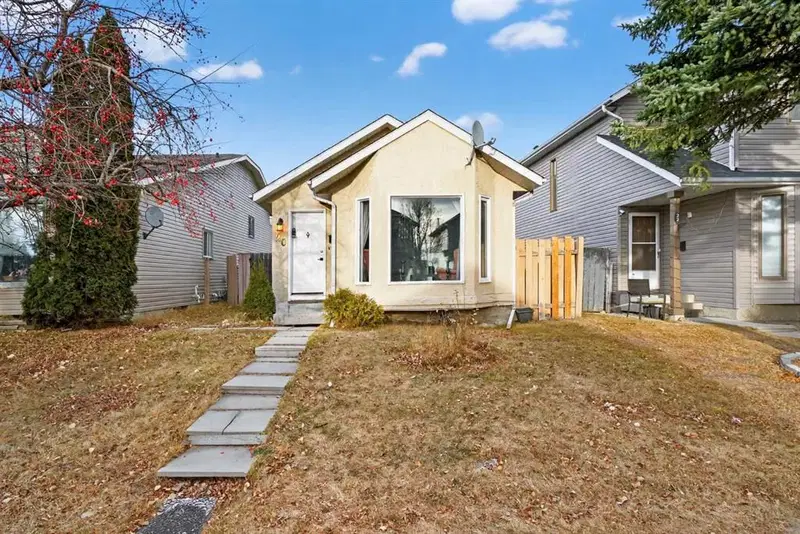 20 Martinview Road NE, Calgary — main listing photo