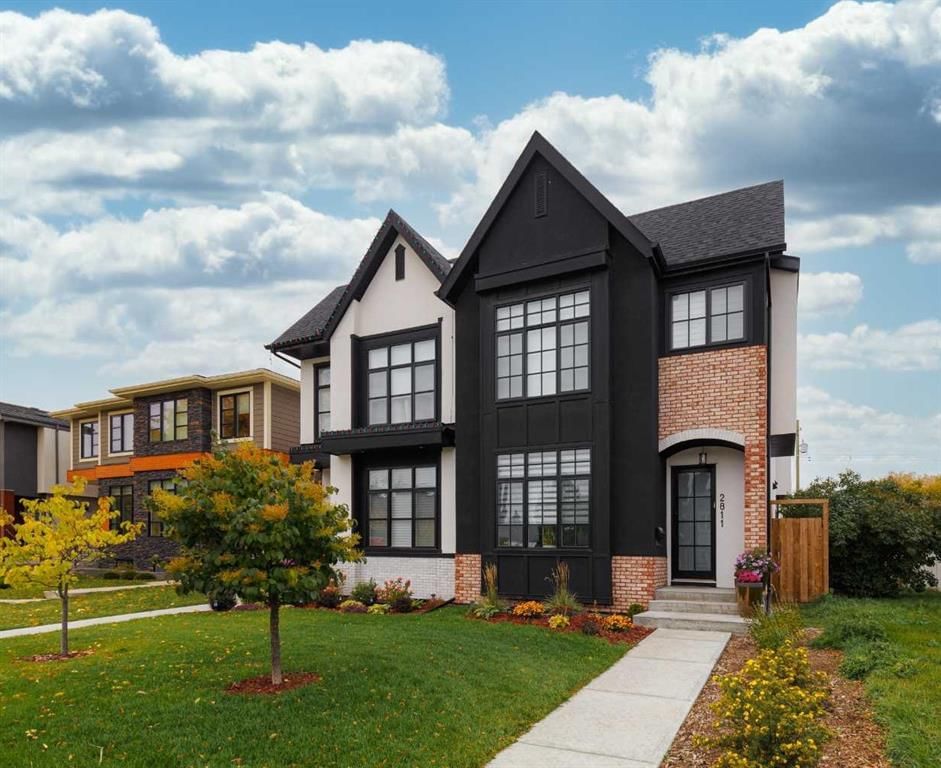 2811 25A Street SW, Calgary — main listing photo