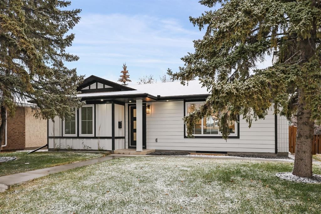 116 Silvercreek Drive NW, Calgary — main listing photo