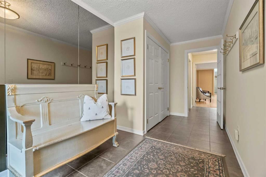 6, 1220 Prominence Way SW, Calgary — photo 4 of 39
