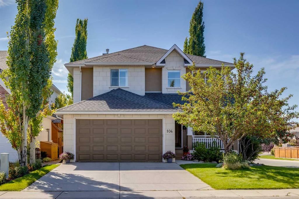 104 Strathridge Place SW, Calgary — photo 2 of 38