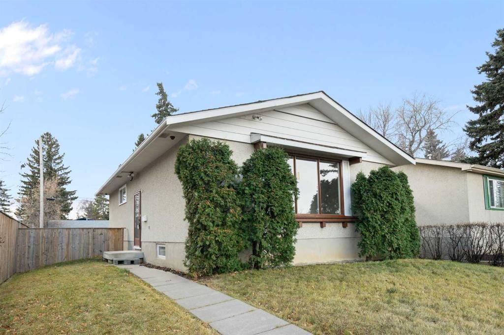 181 Dovercliffe Close SE, Calgary — photo 3 of 32
