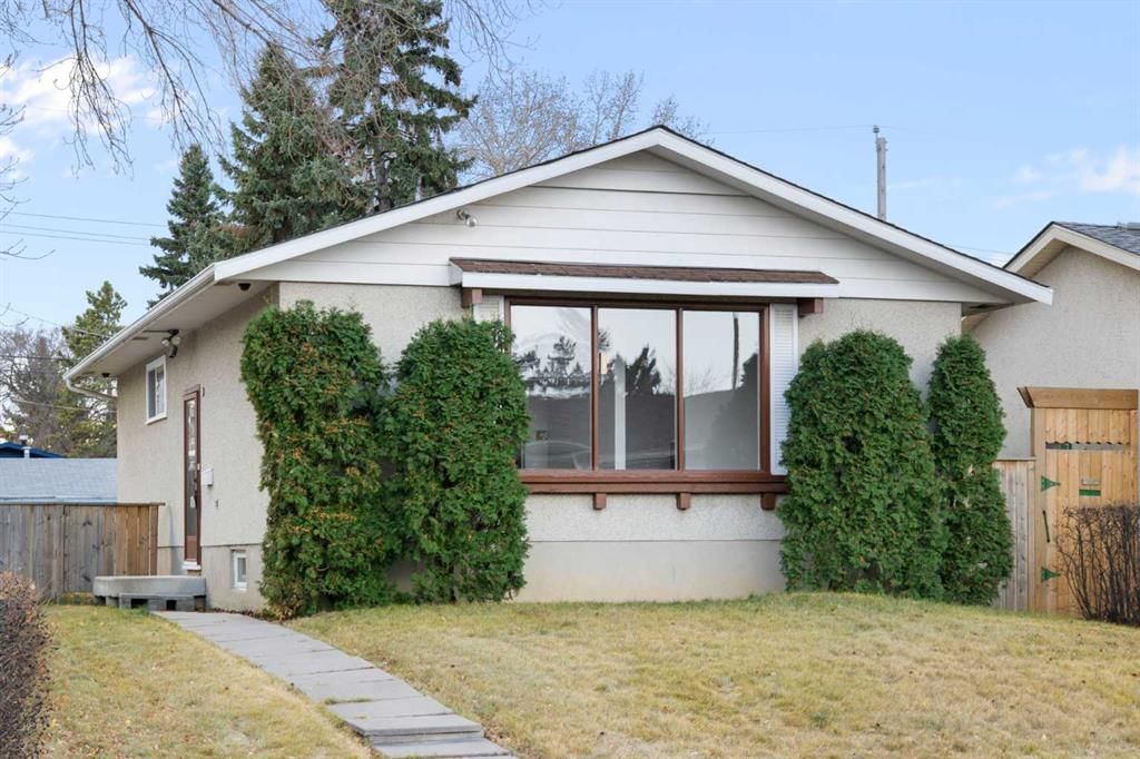 181 Dovercliffe Close SE, Calgary — photo 4 of 32